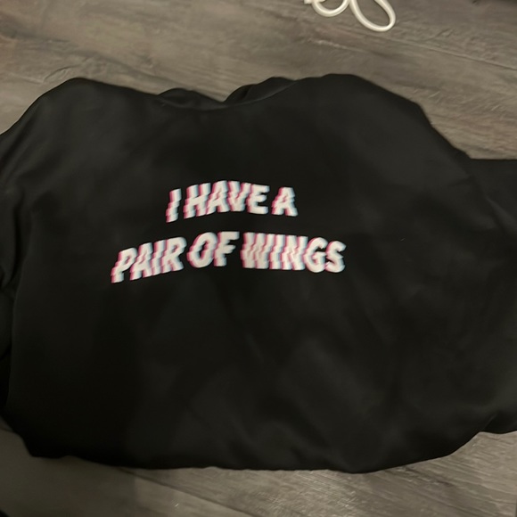 Big Hoodie - Picture 1 of 2